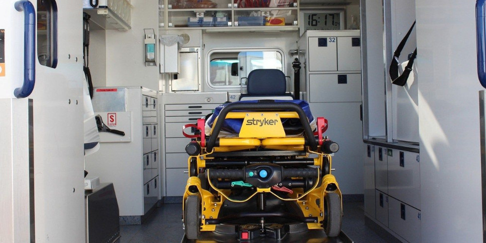 Перевозка лежачих Как организовать безопасную и комфортную транспортировку Перевозка лежачих Как организовать безопасную и комфортную транспортировку